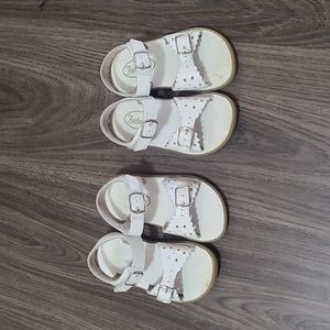 *TWIN SET* Footmates Sandles